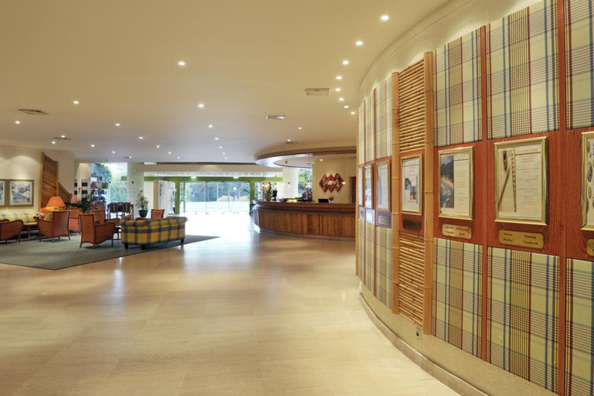 Pestana Delfim Beach and Golf Hotel
