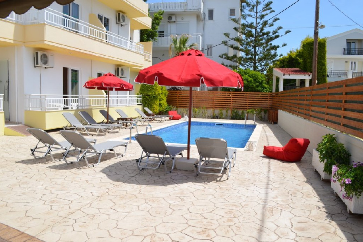 Kremasti Memories Apartments