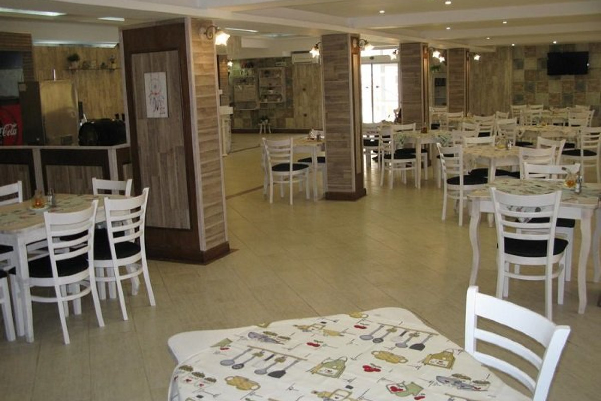 ESTREYA PALACE RESIDENCE
