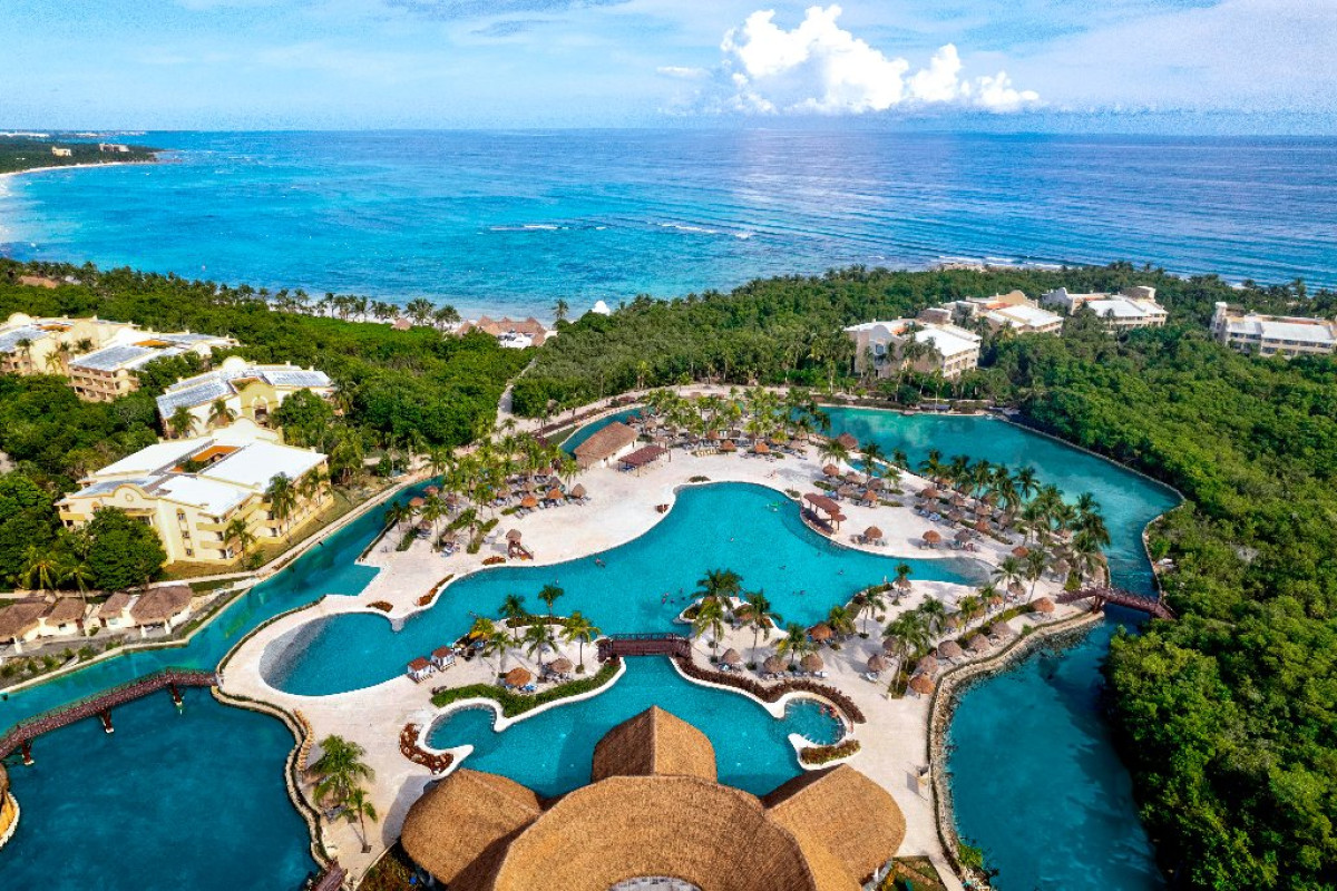 Grand Palladium White Sand Resort and Spa