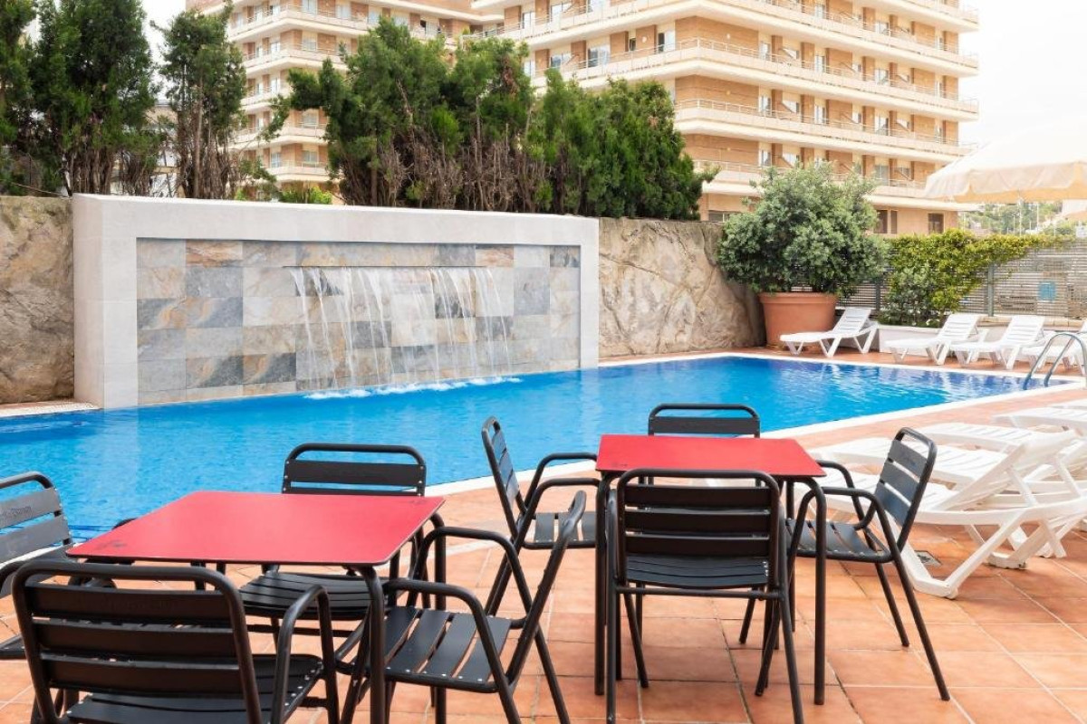 H TOP SUMMER SUN (Santa Susanna)