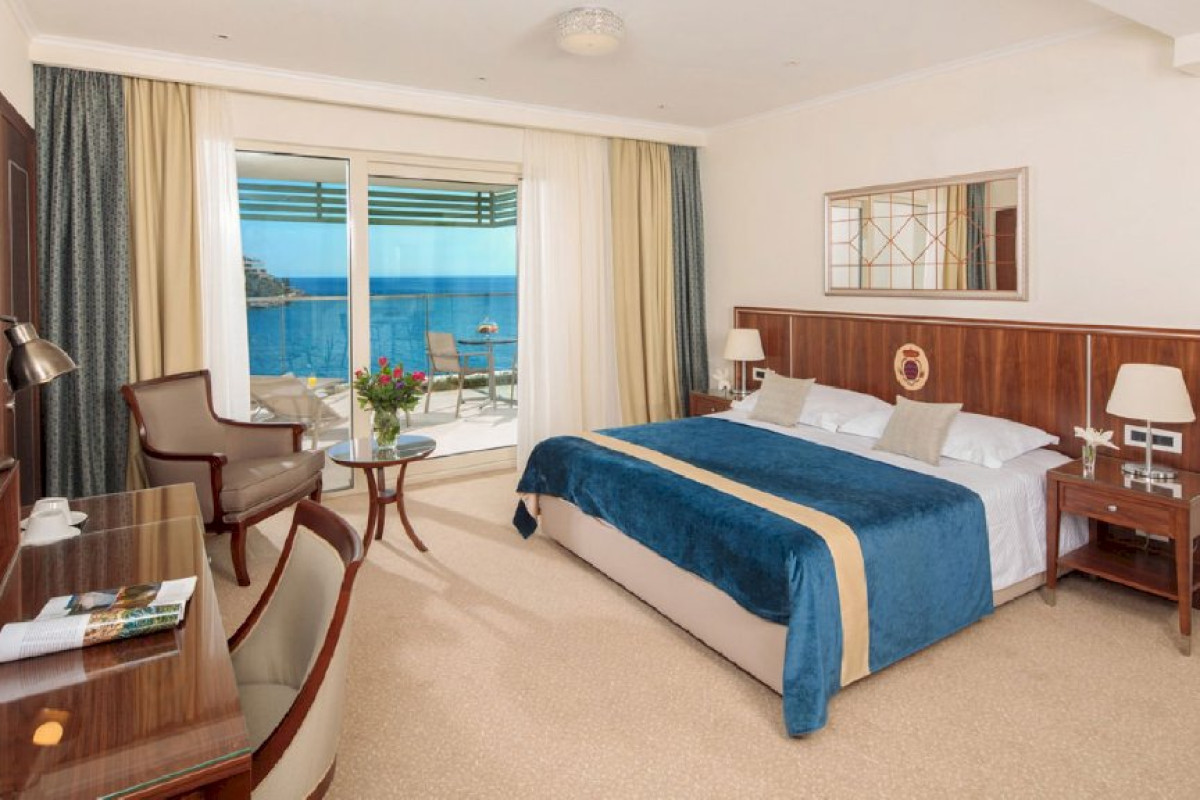 Hotel More (Dubrovnik)