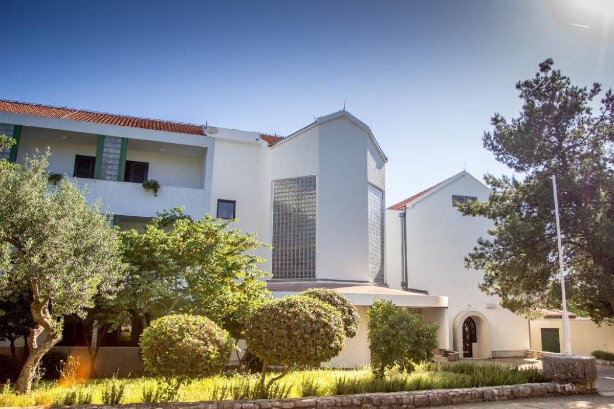 MIRAN HOTEL (Pirovac)