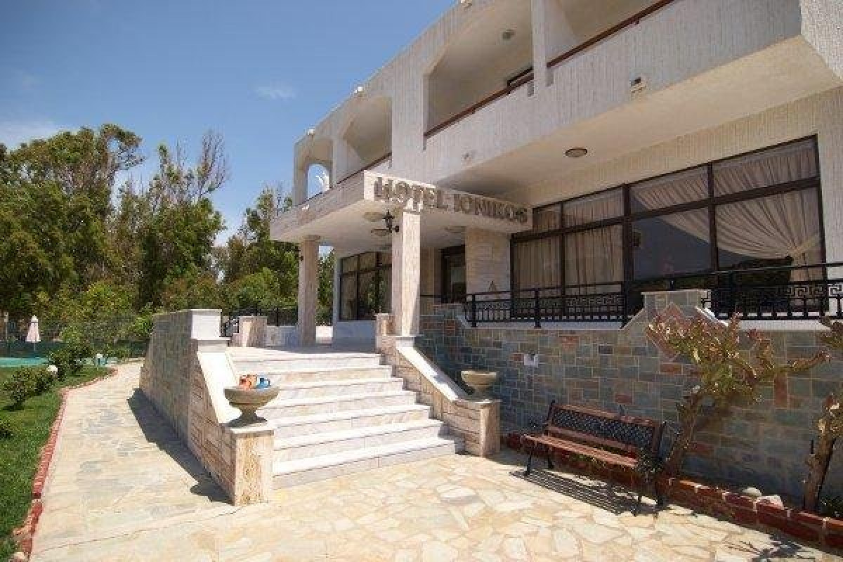 Ionikos
