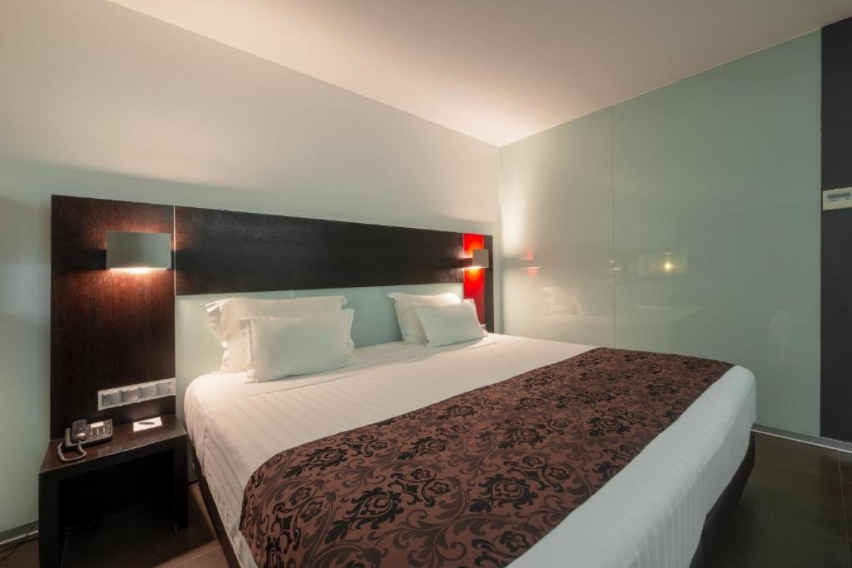 RR HOTEL DA ROCHA