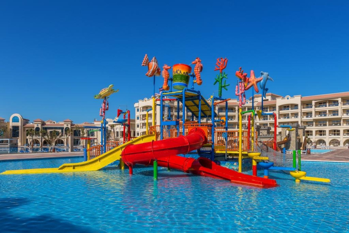 ALBATROS WHITE BEACH RESORT