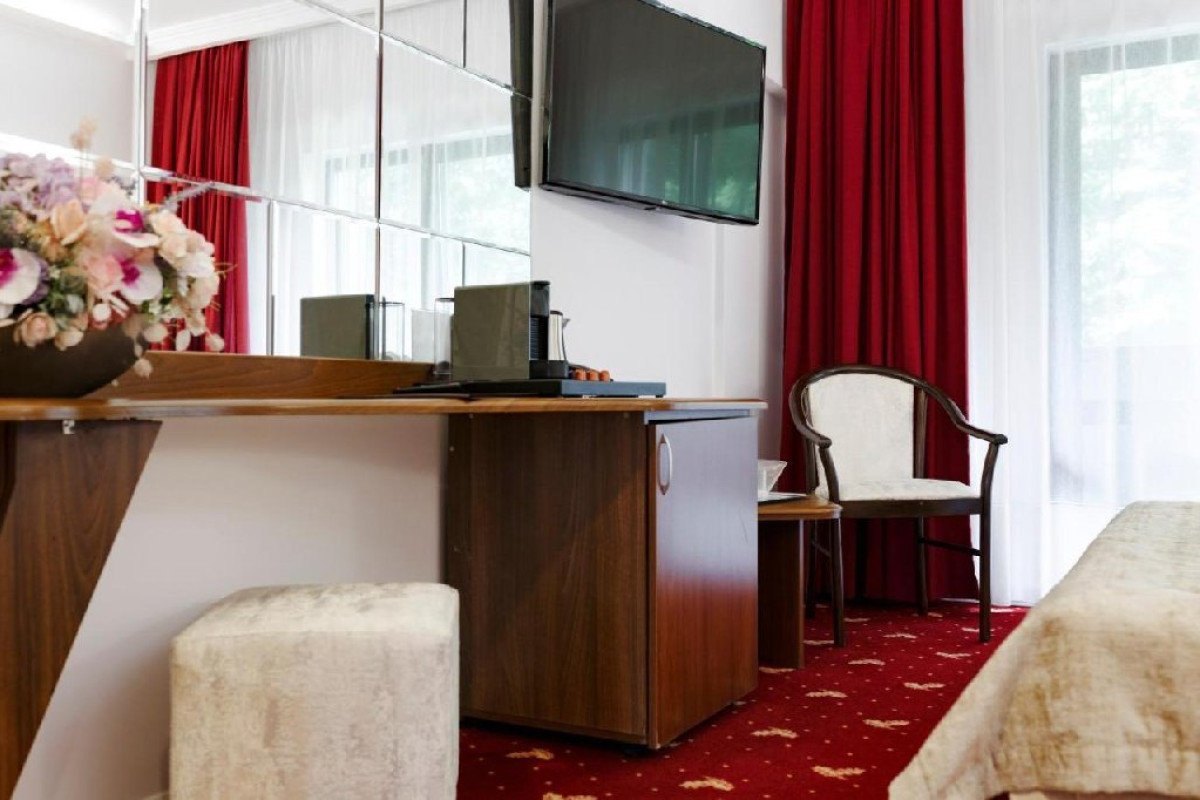 Hotel MANOR SKI ( fosta Cabana Skiorilor) CMP