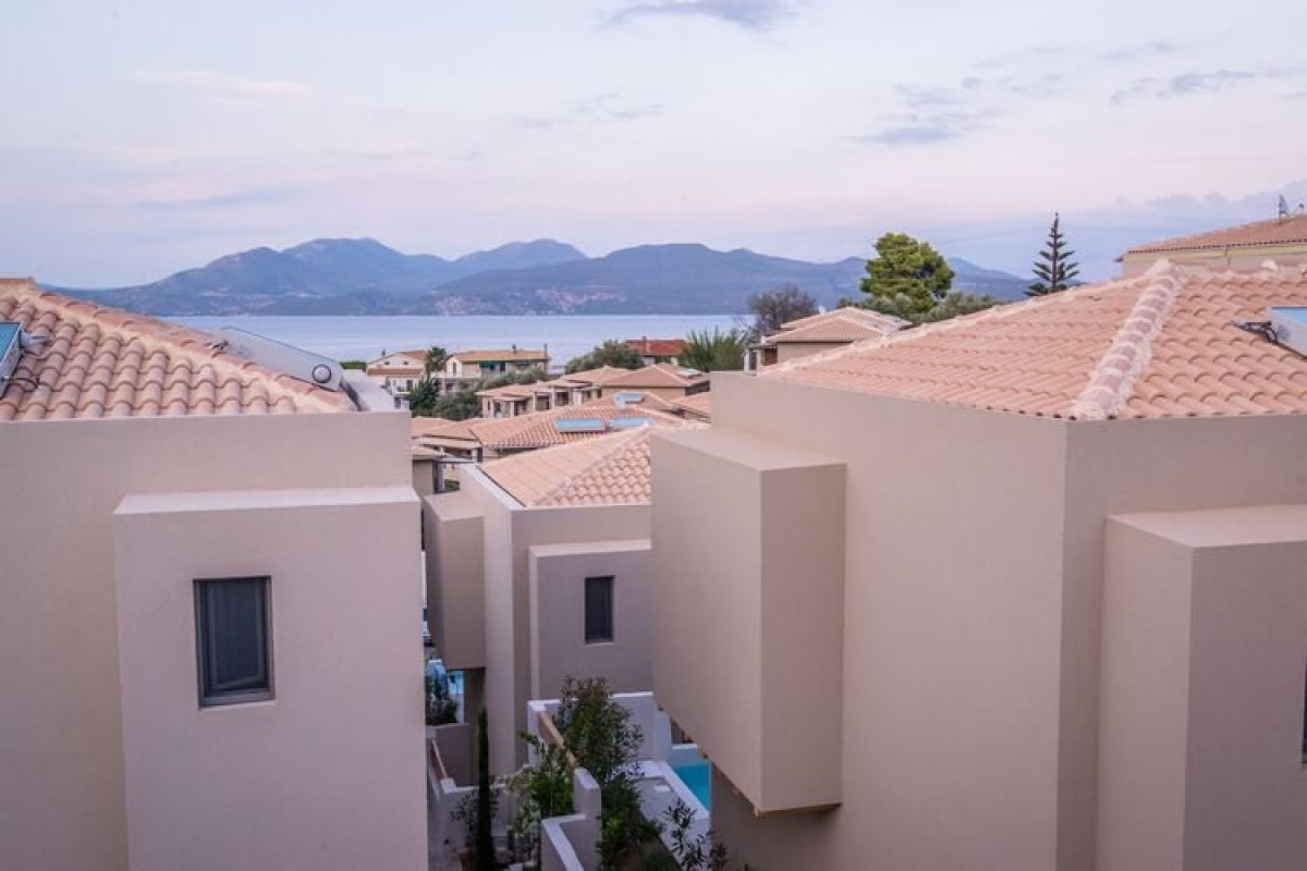 Crystal Waters Sapphire Hotel (F)