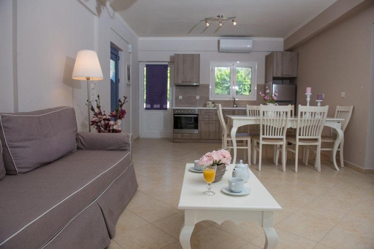 Elodia Suites (Nikiana - Nidri Area)