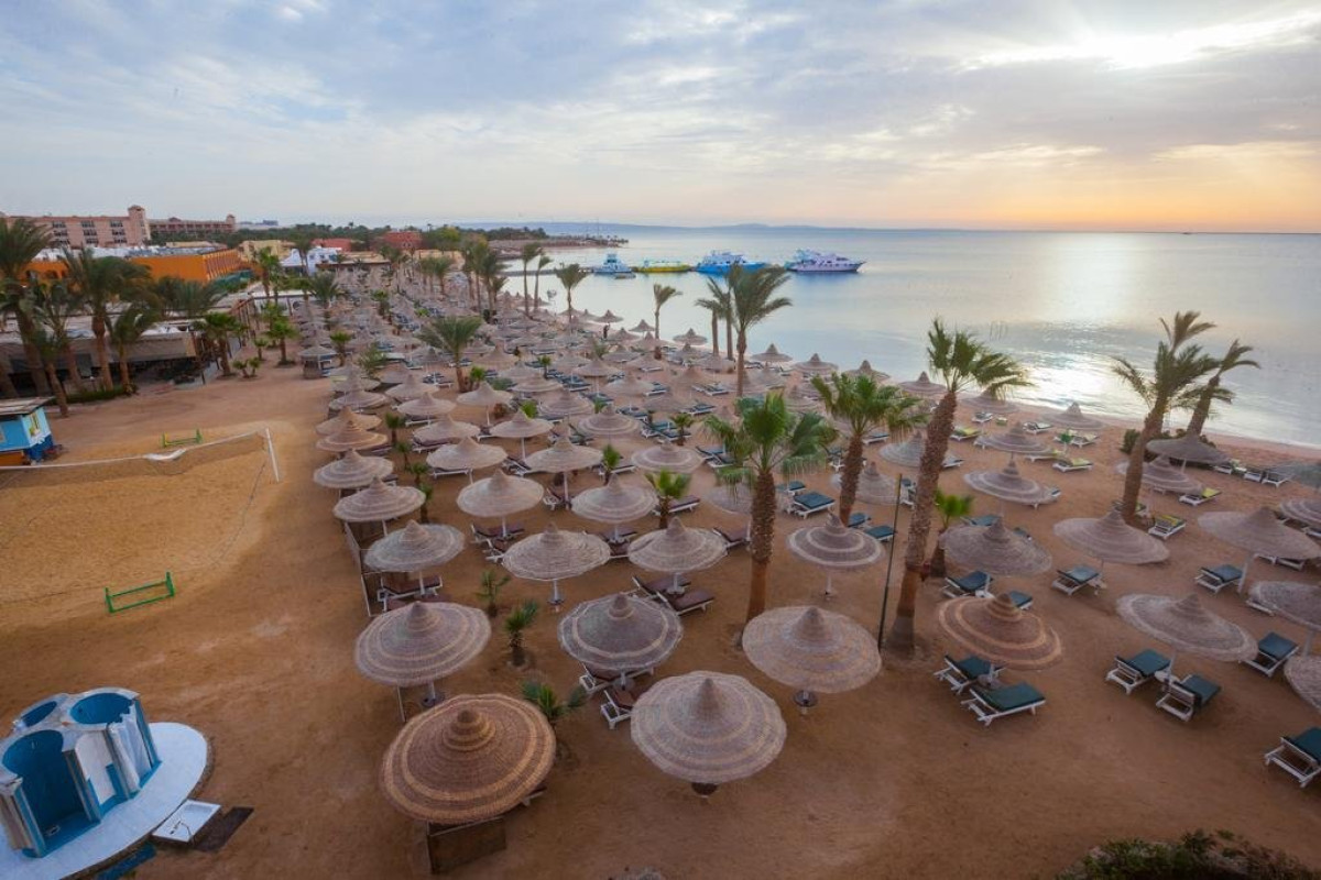 MARLIN INN AZUR BEACH RESORT