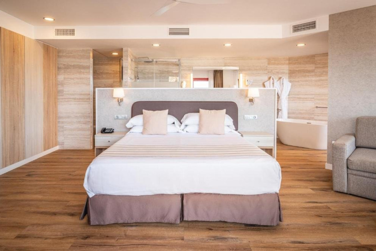 Angela Hotel (Fuengirola)