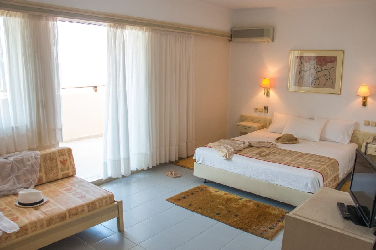 Creta Star (Adults Only 17+) (K)