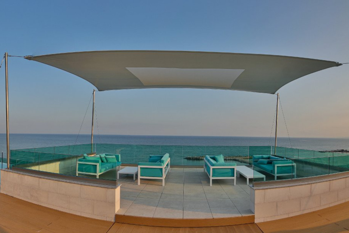 WHITE LAGOON  RESORT