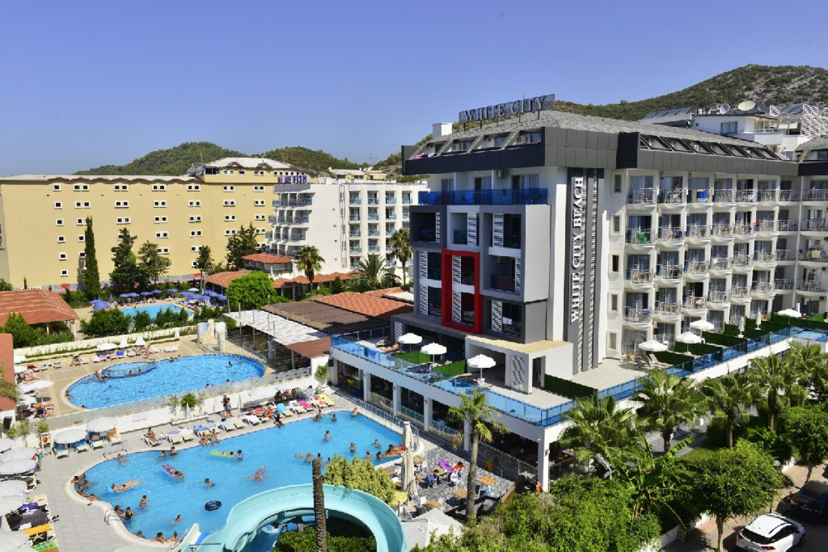 WHITE CITY BEACH HOTEL +16 (ADULT ONLY)