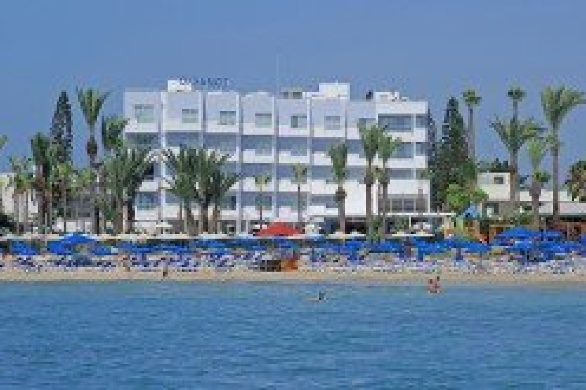 OKEANOS BEACH BOUTIQUE HOTEL