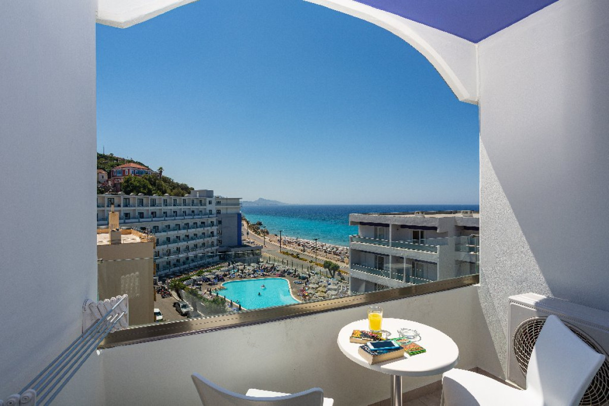Rhodos Horizon Blu (ex Kipriotis) -adults only