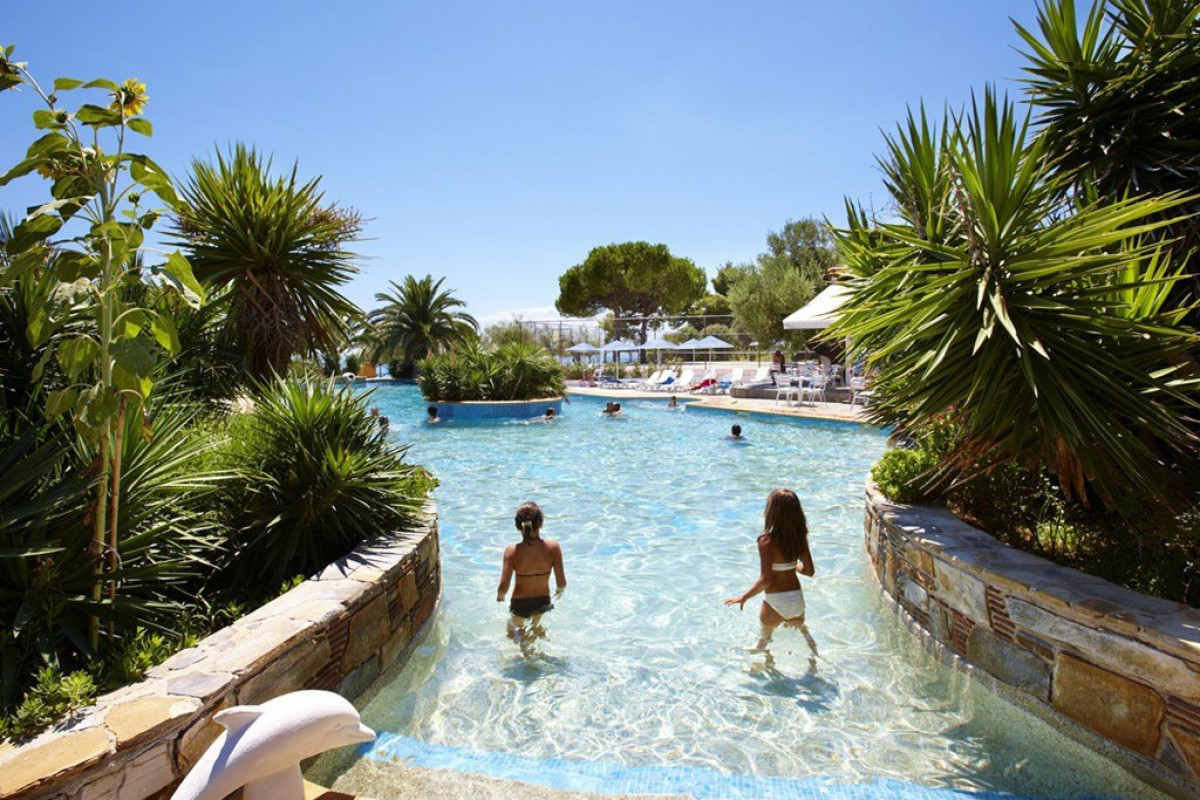 Mendi Hotel (Kalandra, Kassandra)