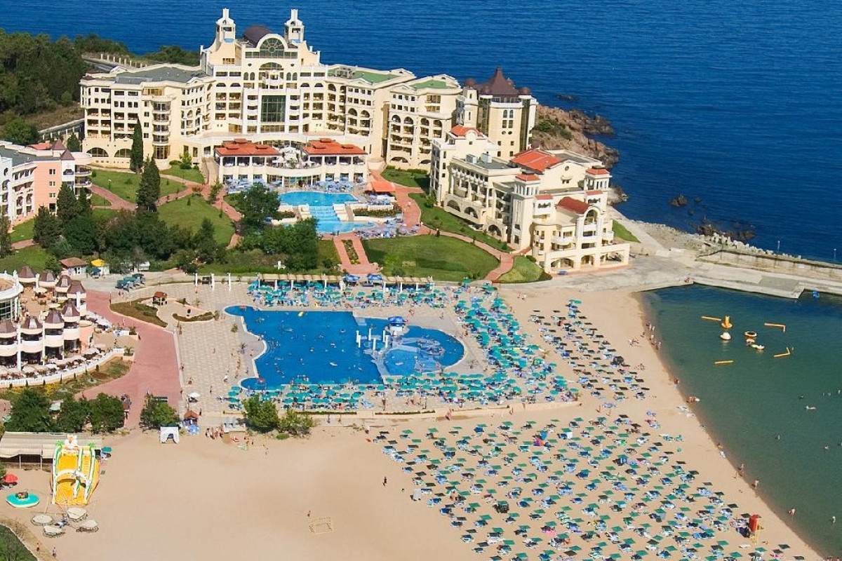 MARINA ROYAL PALACE