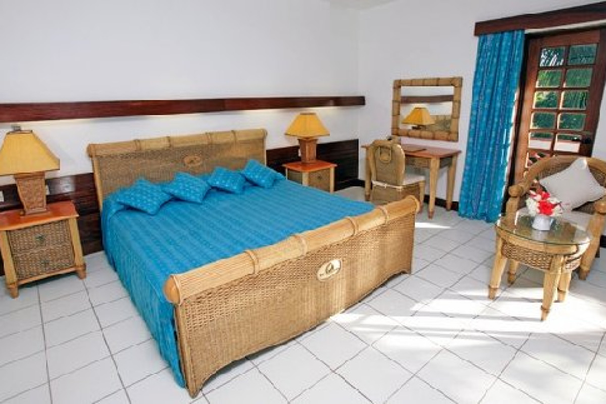 Leisure Lodge Beach Golf Resort