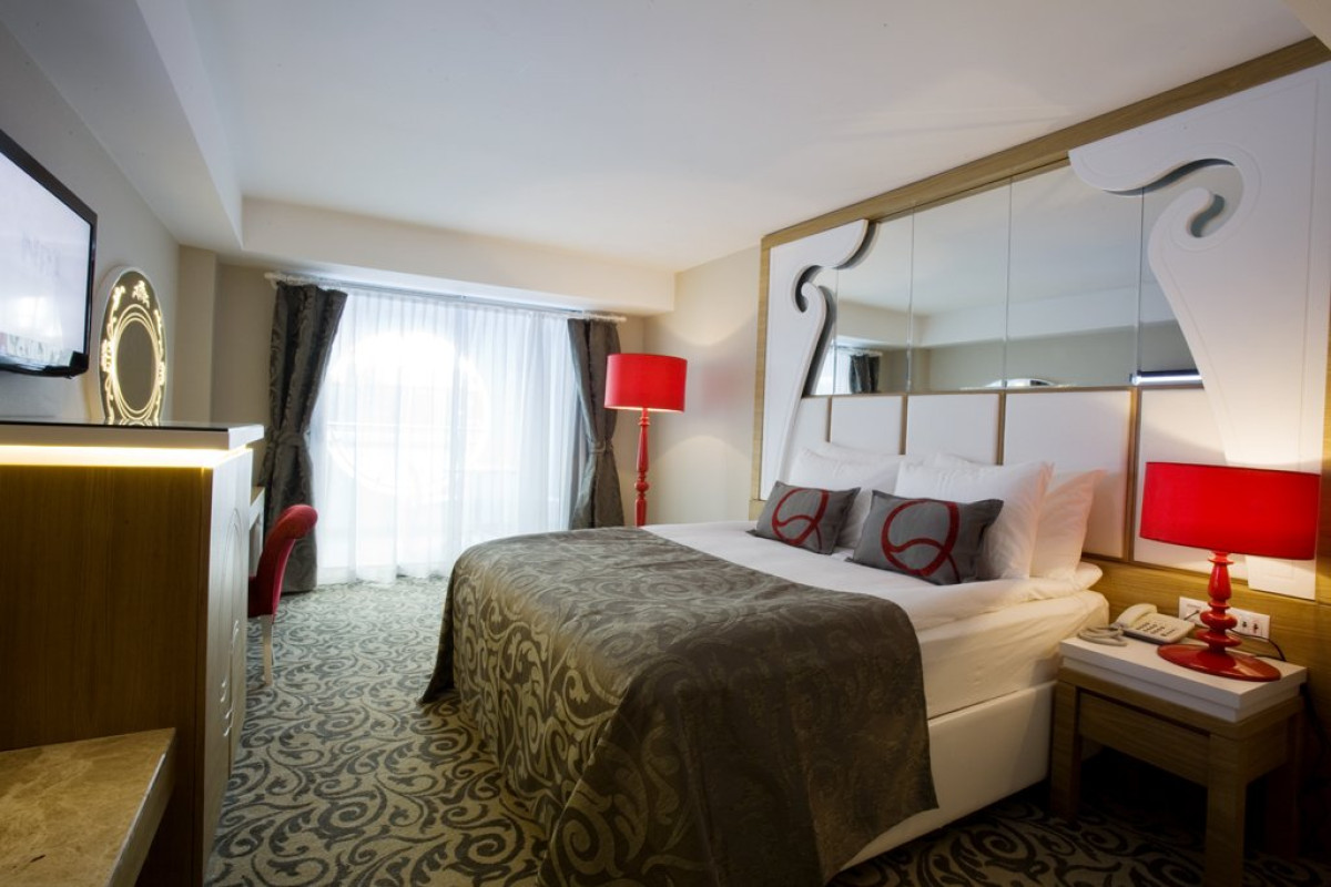 Q PREMIUM RESORT