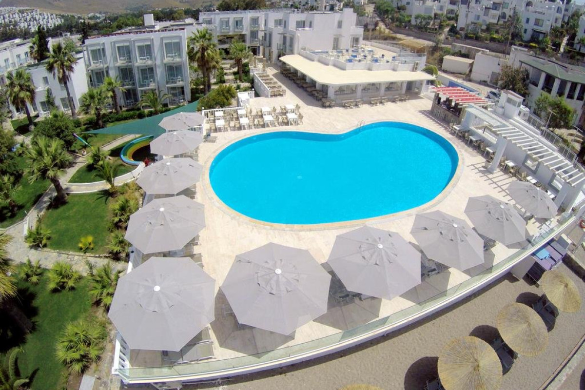 CHARM BEACH HOTEL (Akyarlar)
