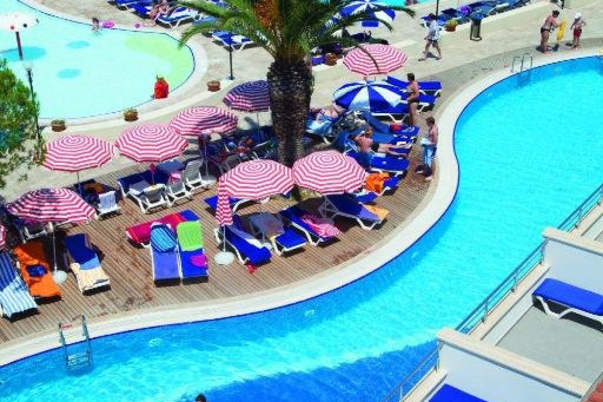 BATIHAN BEACH RESORT SPA
