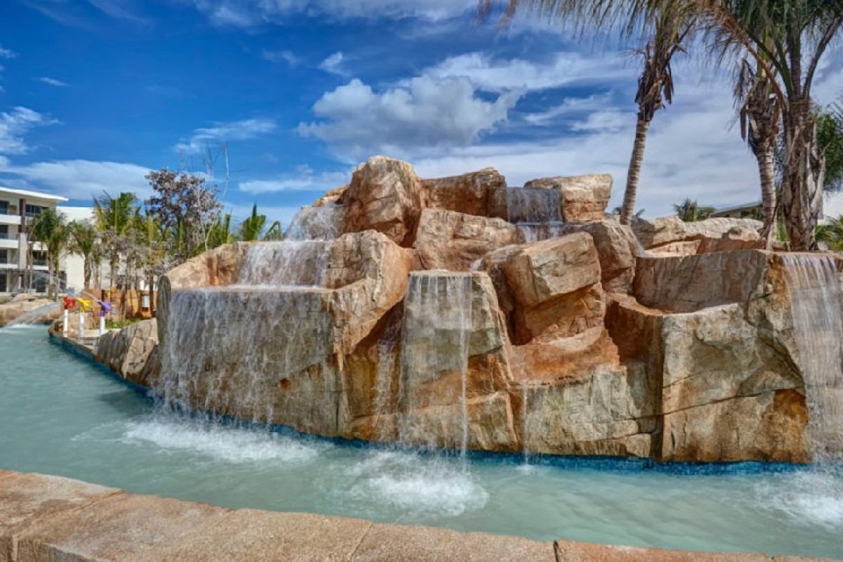 ROYALTON BAVARO RESORT AND SPA