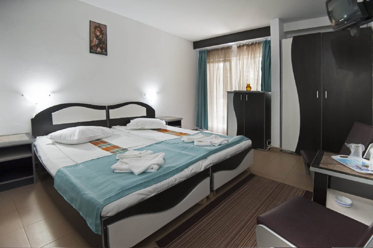 Iulia Resort