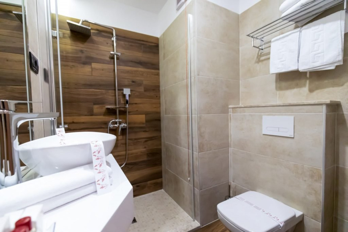 Grand View Hotel Suites