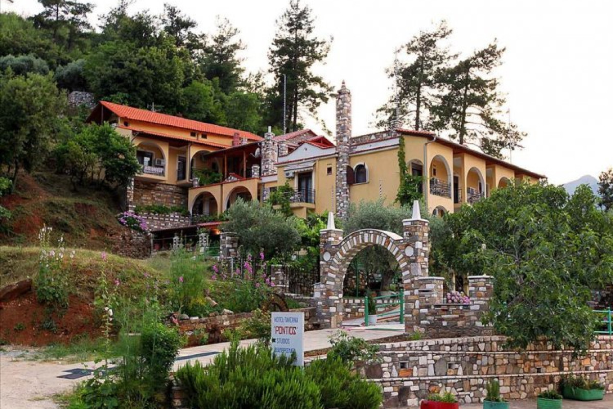 Castle Pontos Hotel (Skala Potamias)