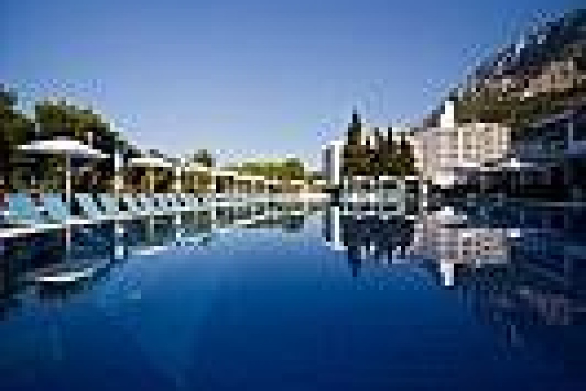 BLUESUN AFRODITA TOURIST RESORT (Tucepi)