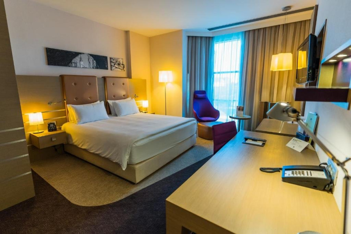 Double Tree by Hilton