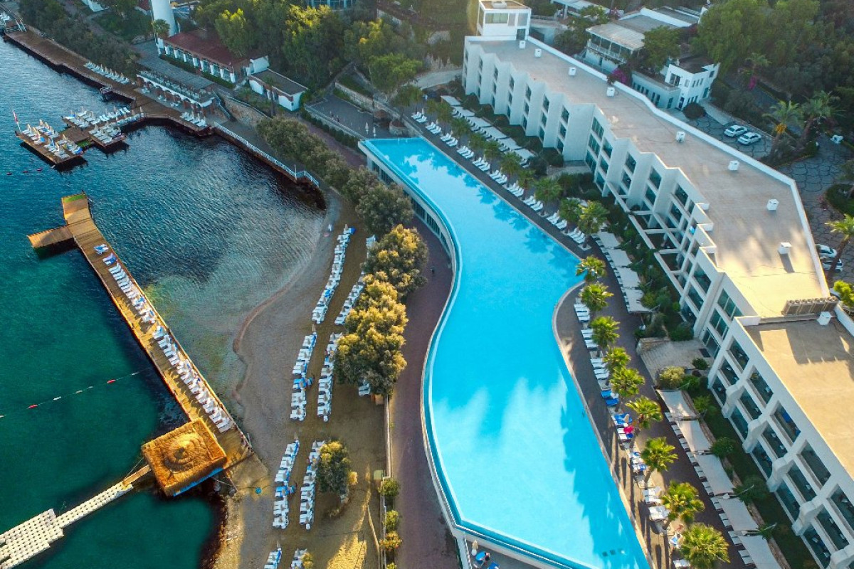 BLUE DREAMS RESORT