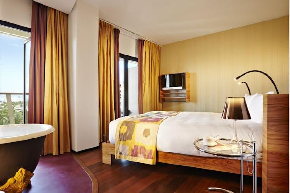 Bohemia Suites and Spa (Adults Only)