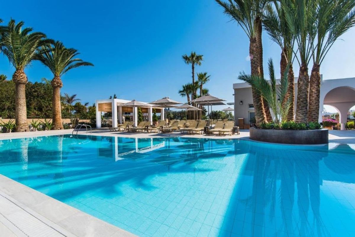 Dedalos Hotel (Mallia)