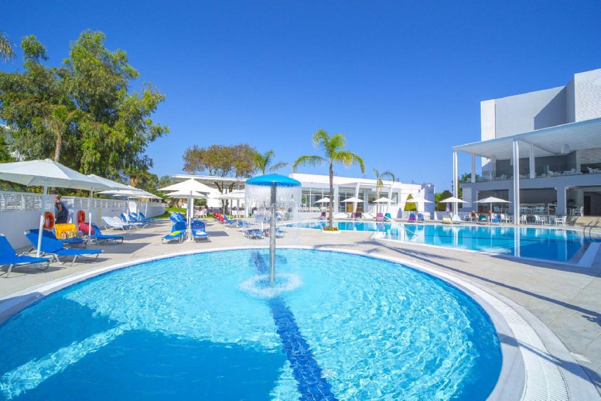 Oceanis Park (D)