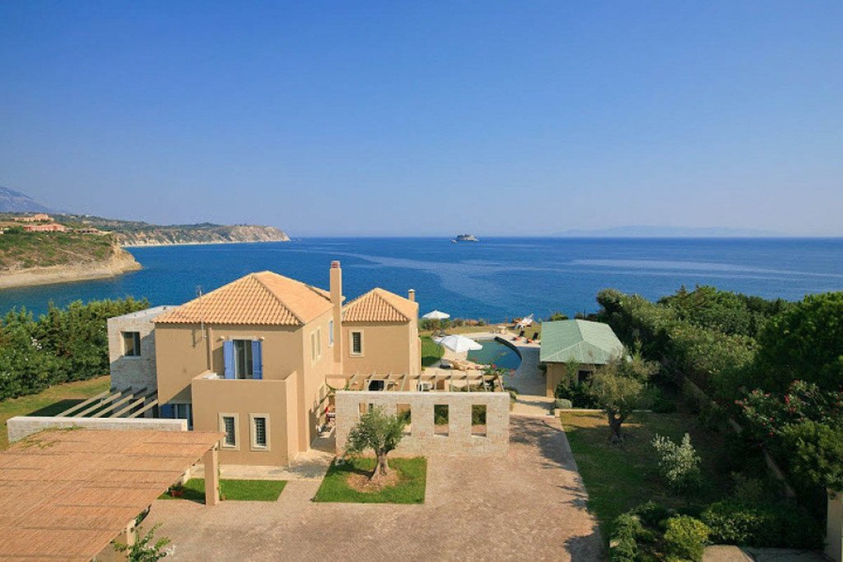Monambeles Villas