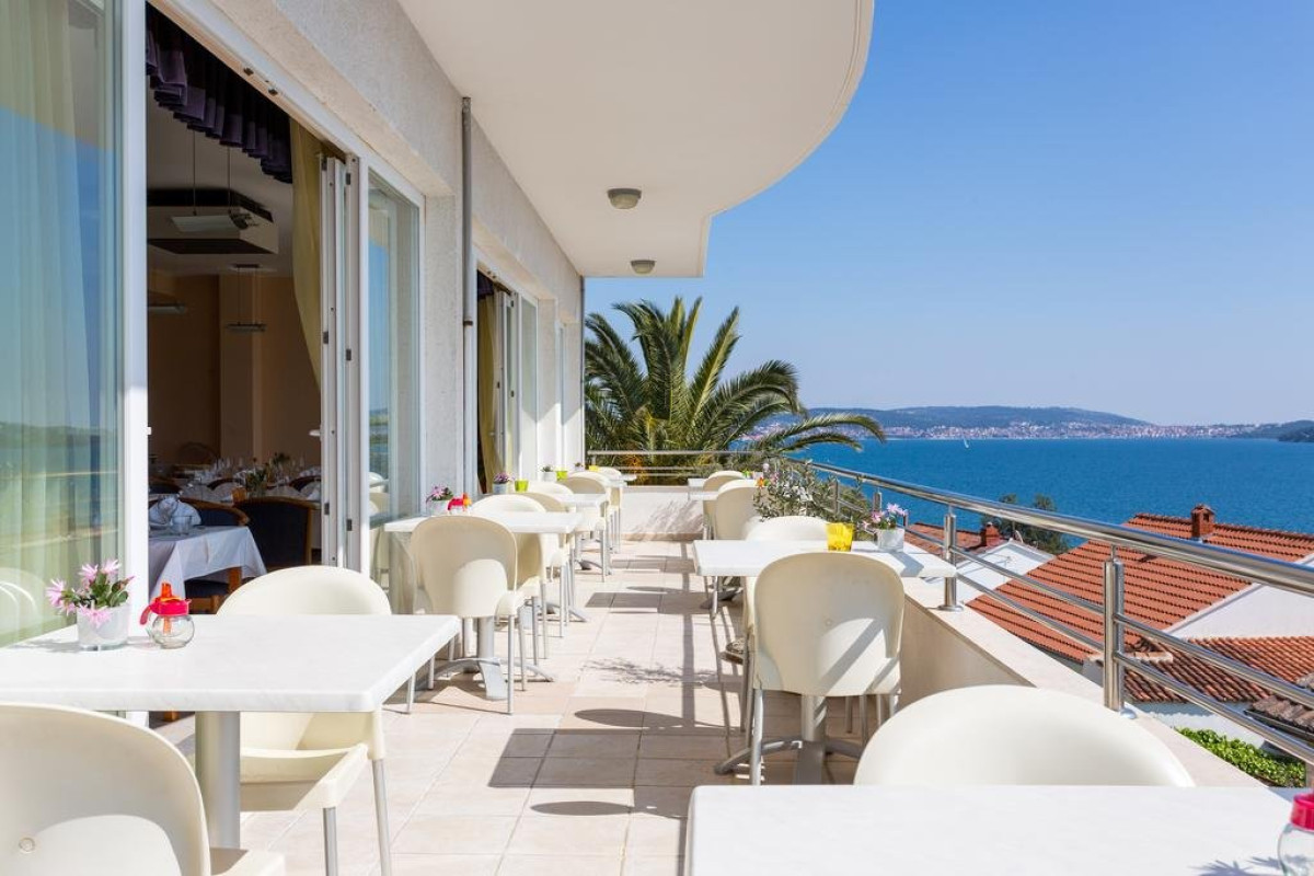 Hotel Viktorija (Trogir)