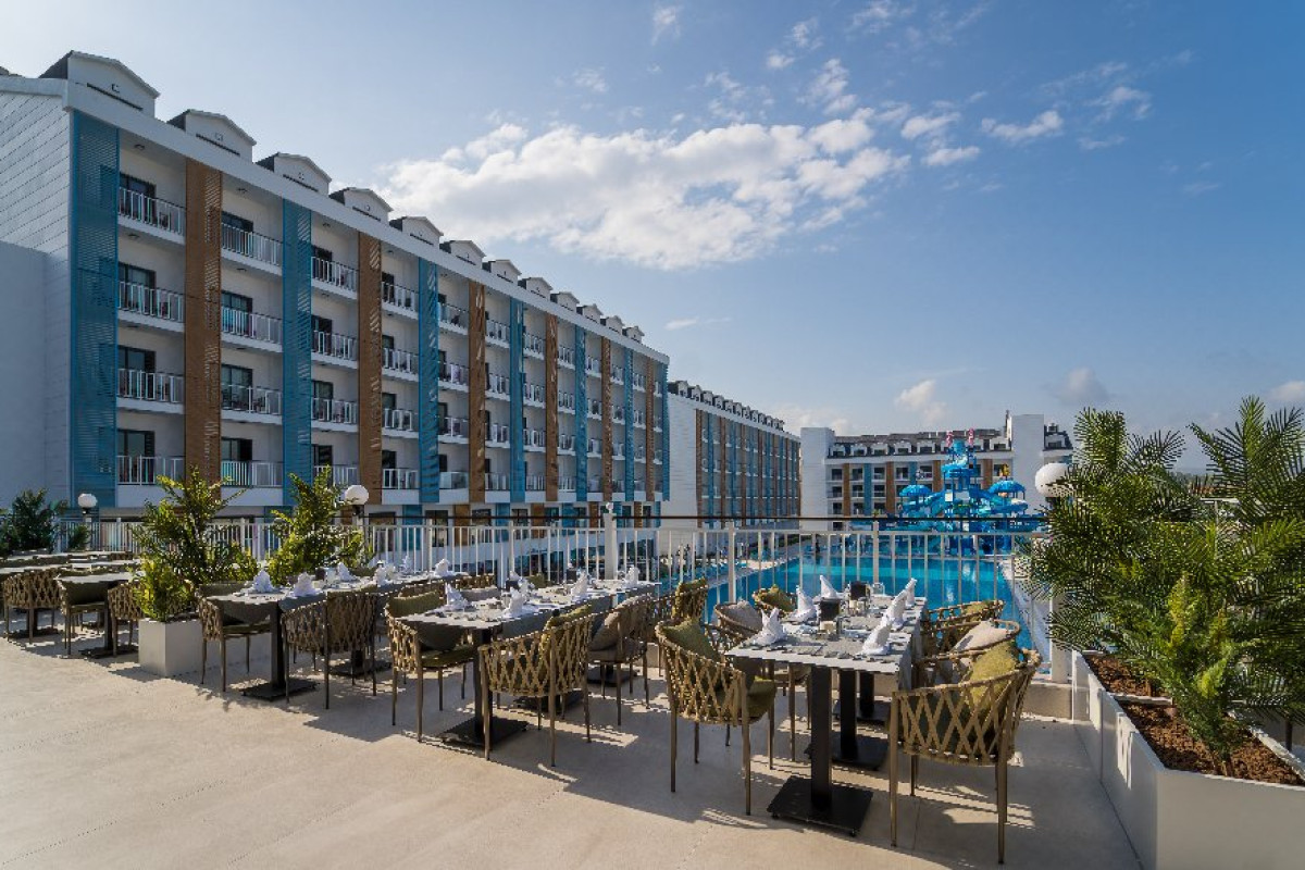 ARCANUS HOTELS TRENDLINE SIDE - NOU! DESCHIS 2023