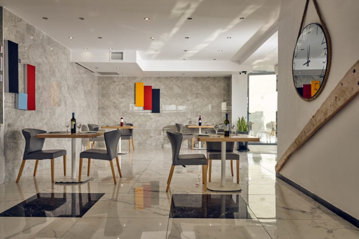 Cavo Orient Beach Hotel