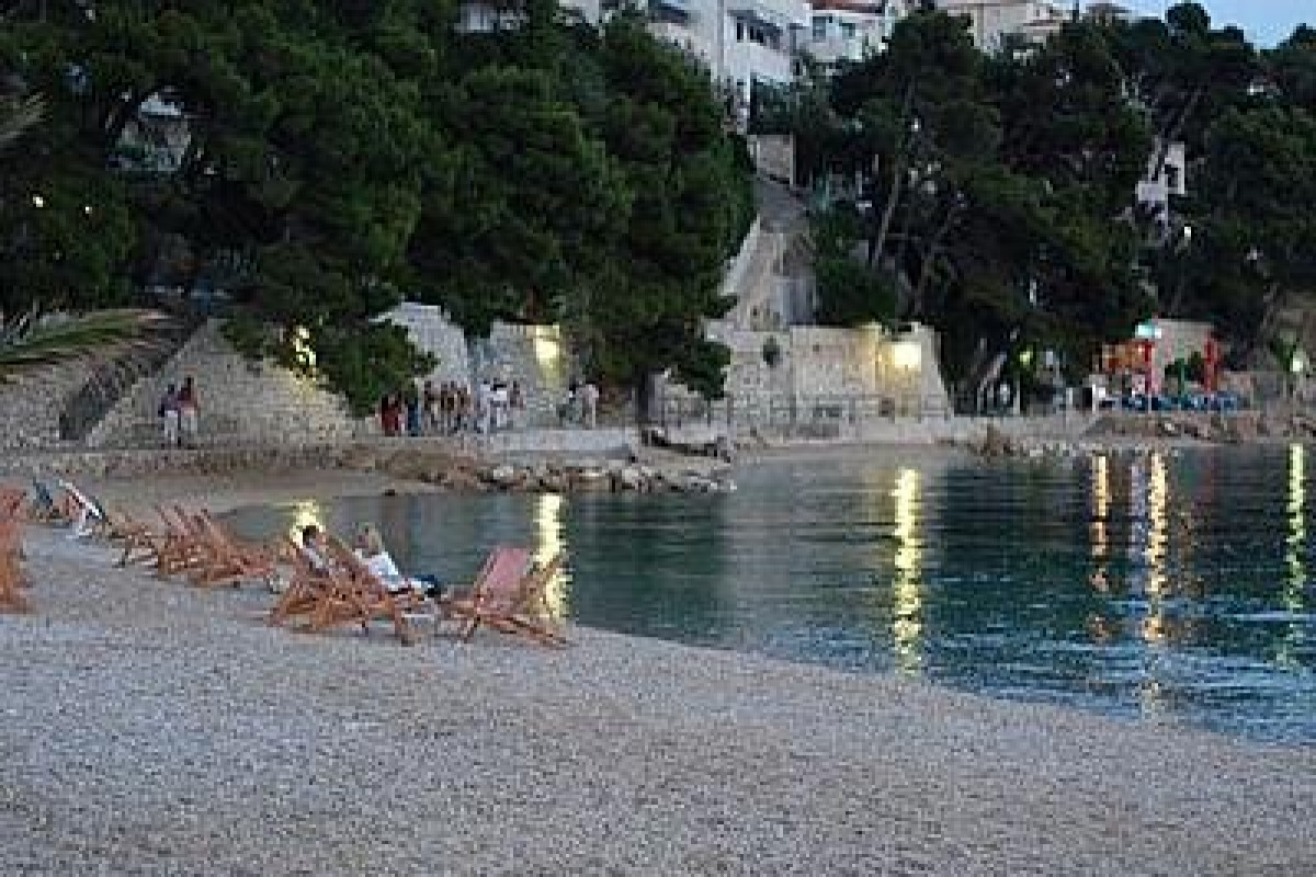 Hotel Aurora (Podgora)