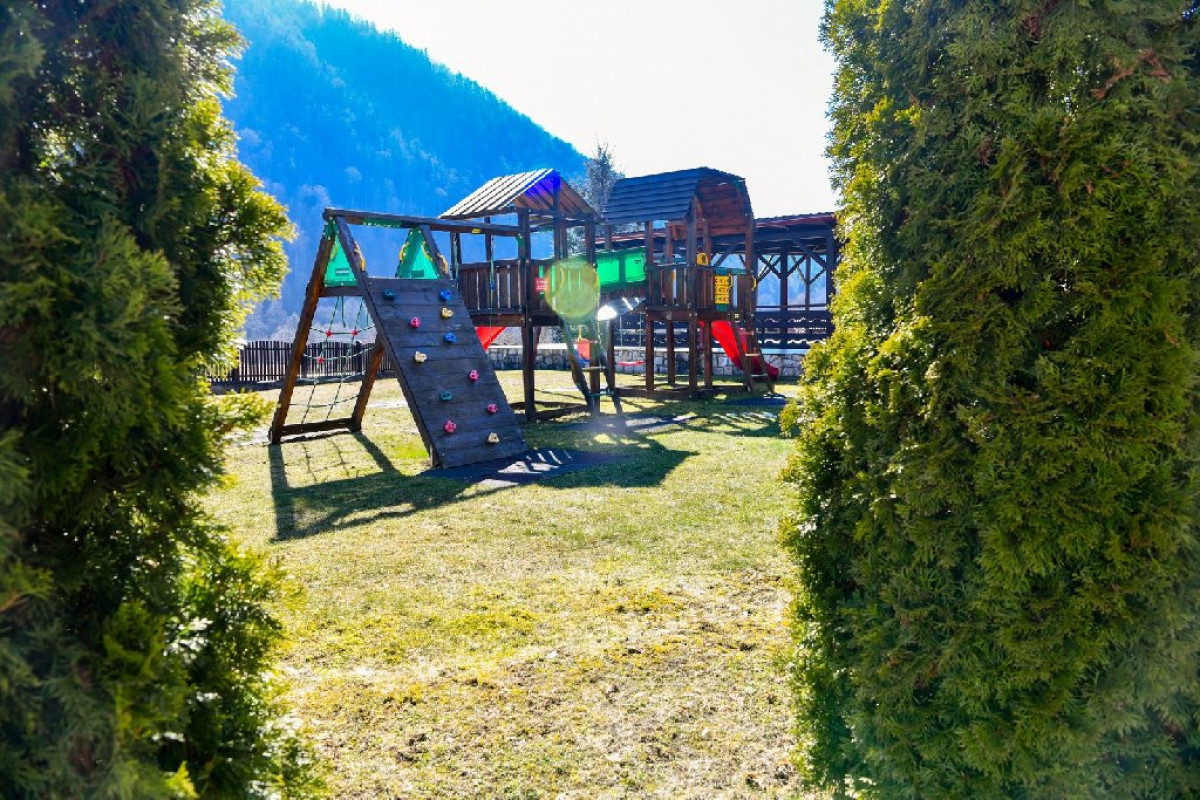 . Casa Albert Pensiune Turistica