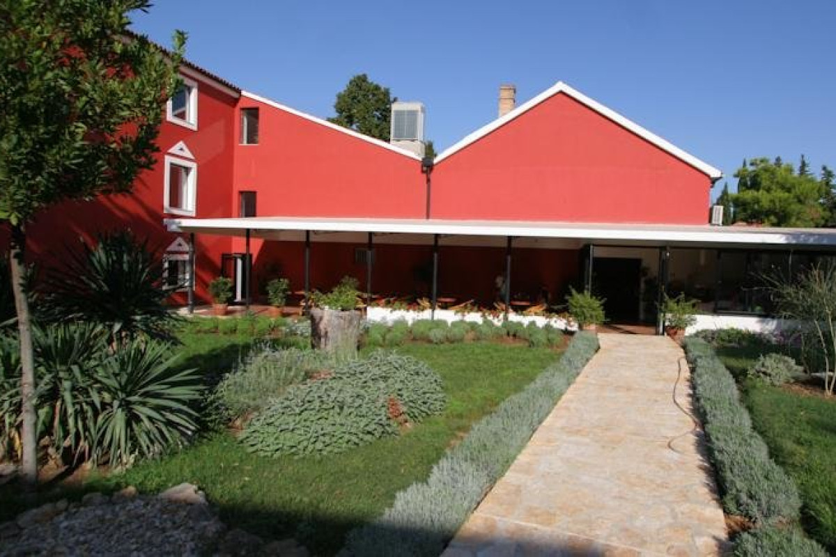 Hotel Villa Donat (Sv. Filip si Jakov)