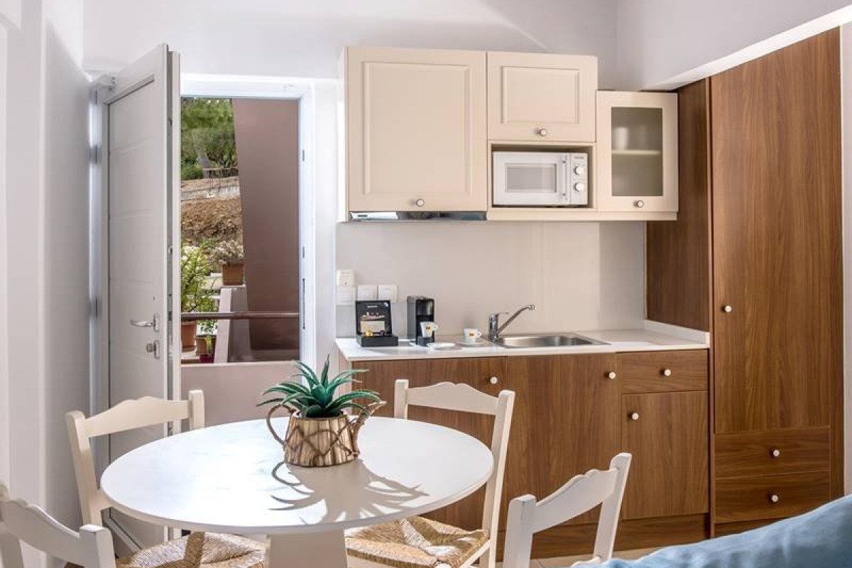 Irida Apartments (Agia Pelagia)