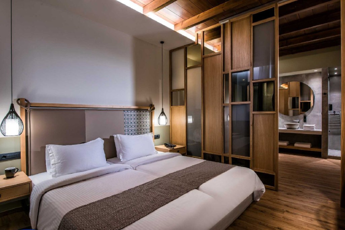 Petousis Hotel and Suites (Crete)