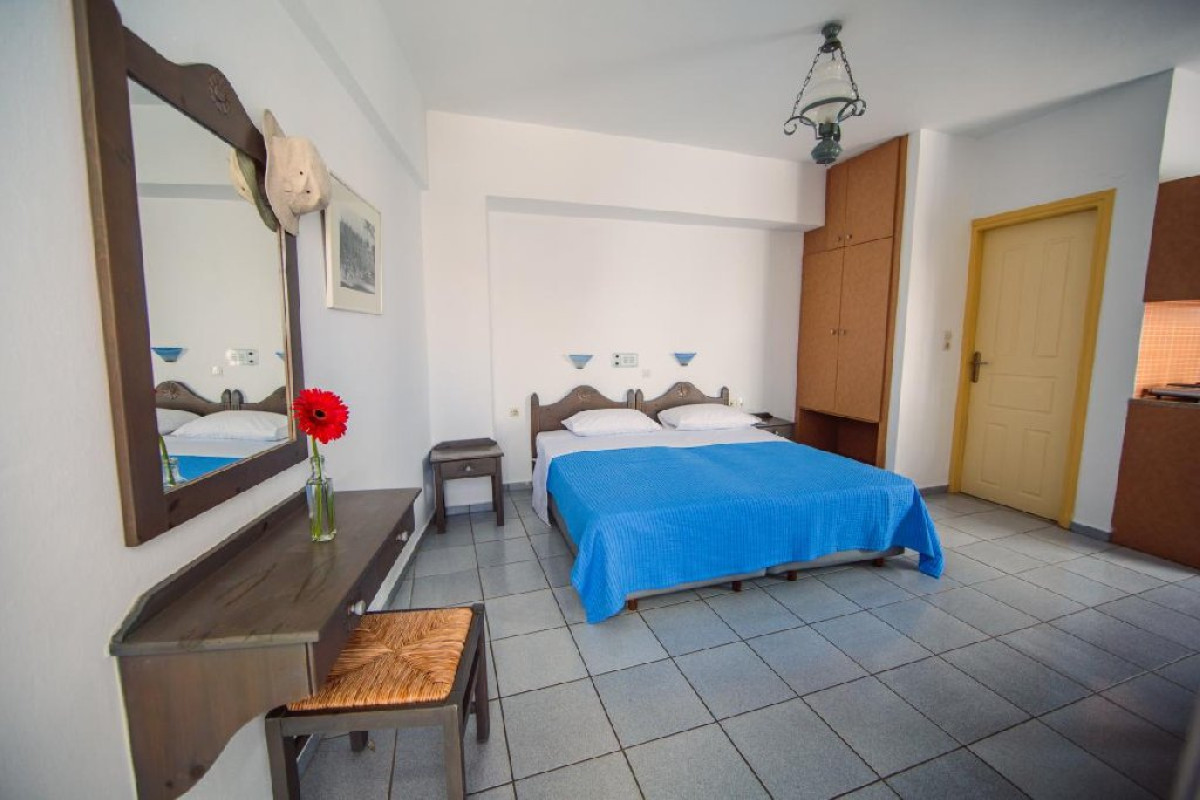 Iliana Apartments (K)