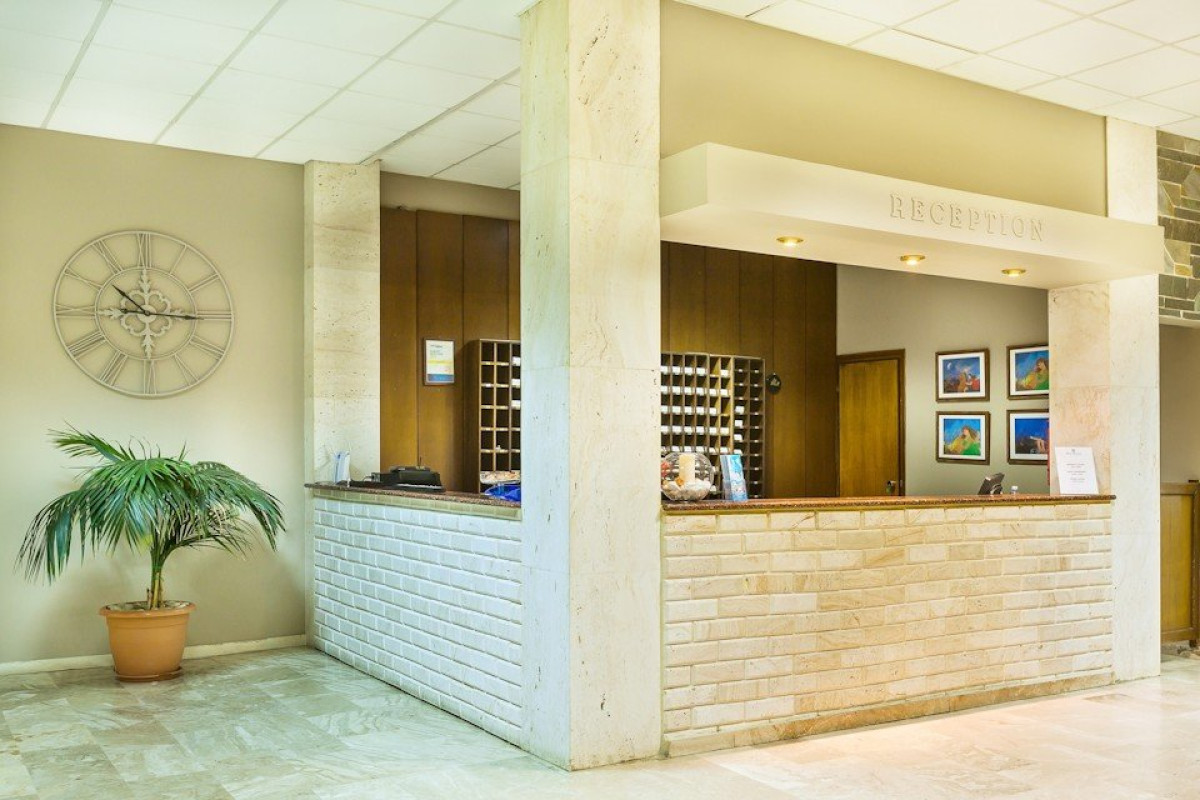Theoxenia Hotel (Ouranoupolis, Athos)