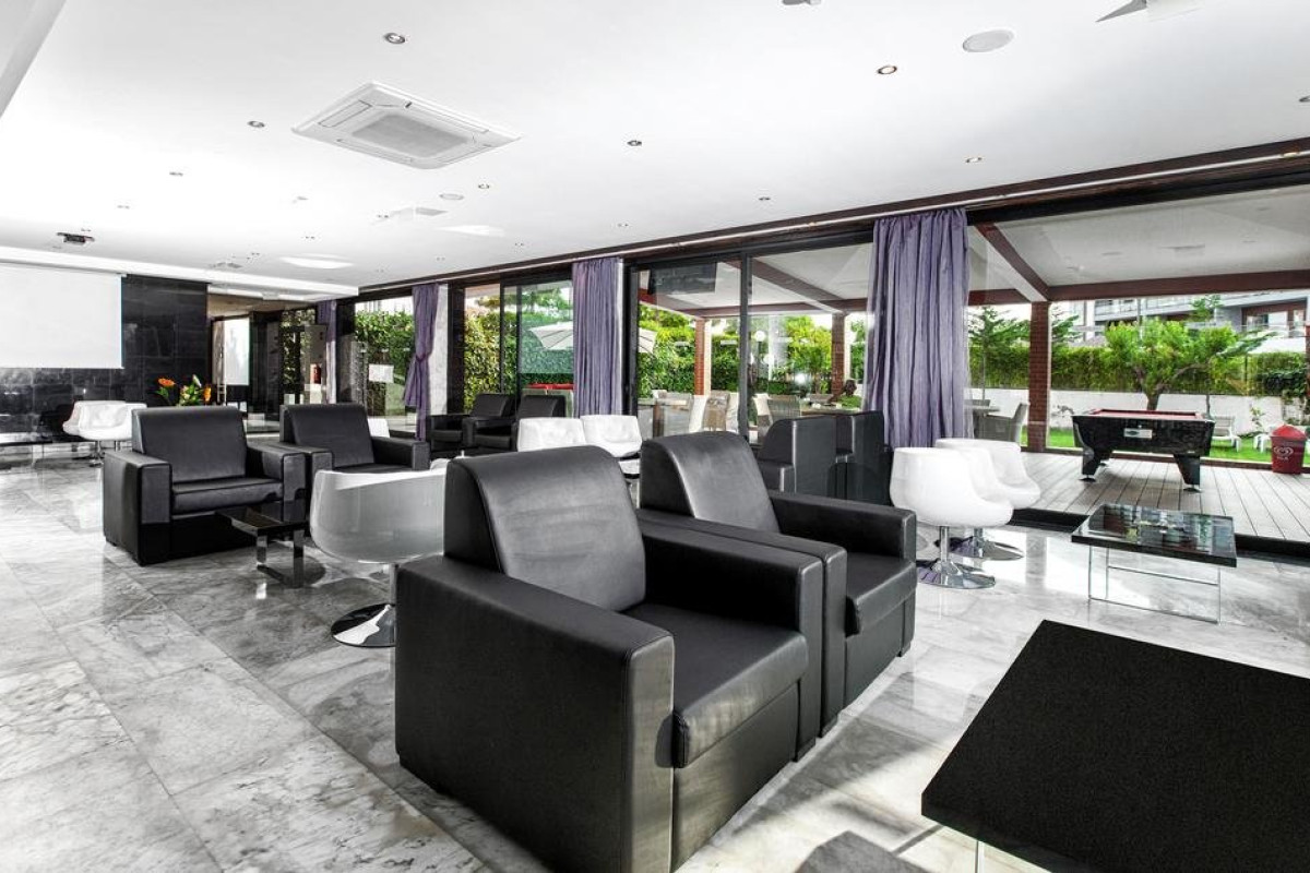 Topazio Mar Beach Hotel and Apartments