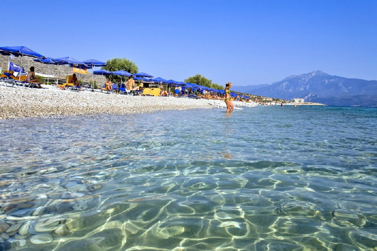 Sirenes Beach