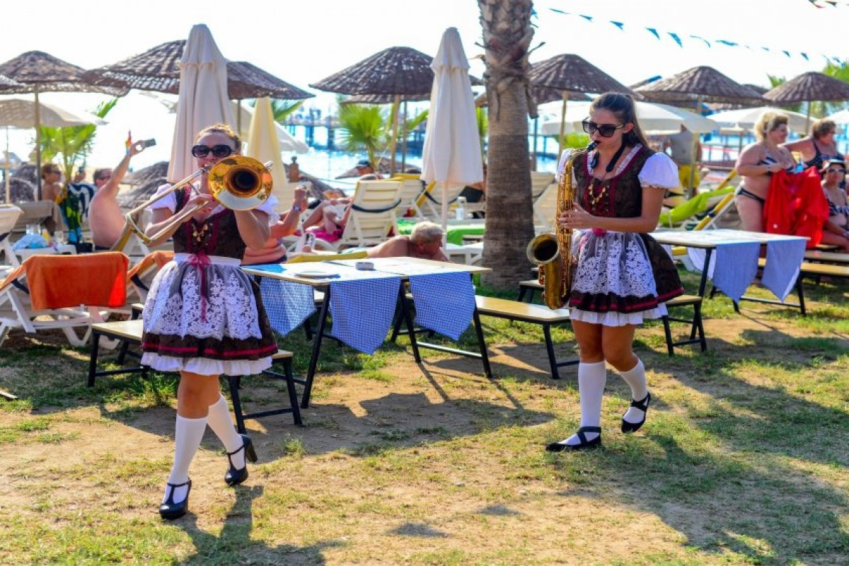 CLUB DIZALYA
